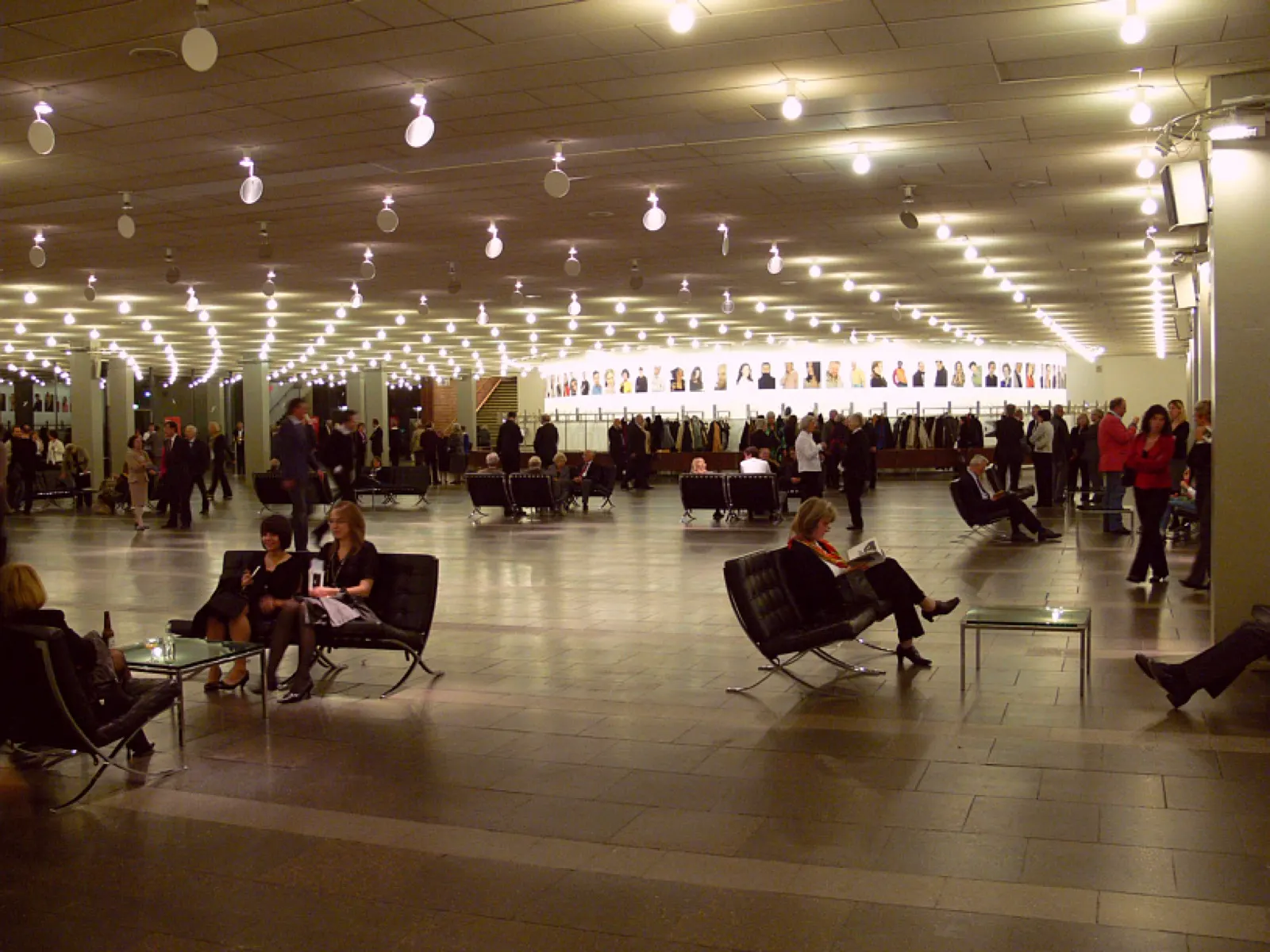 Nationaltheater Mannheim - Foyer und Eingangsbereich