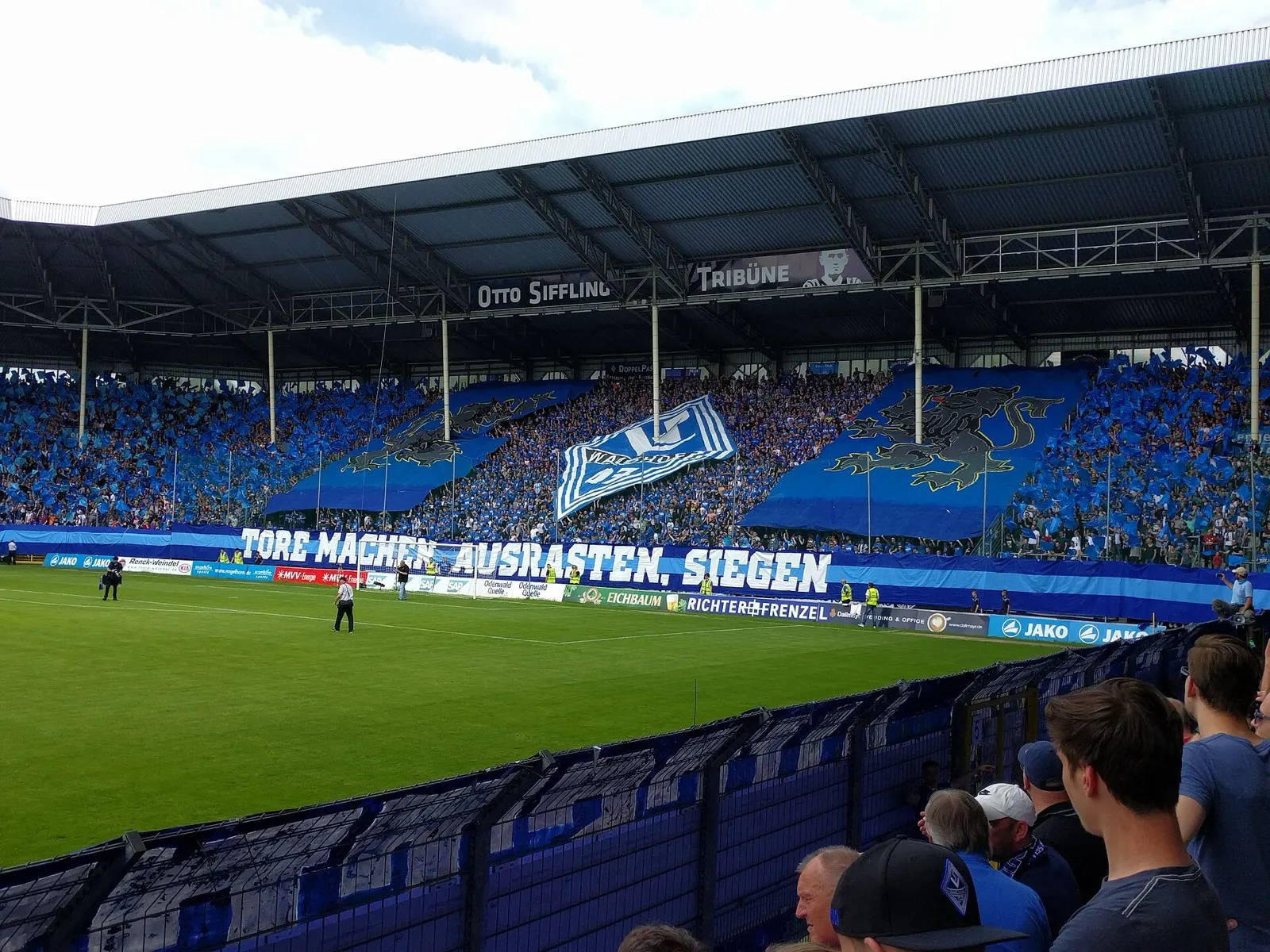 Carl-Benz-Stadion in Mannheim-Waldhof